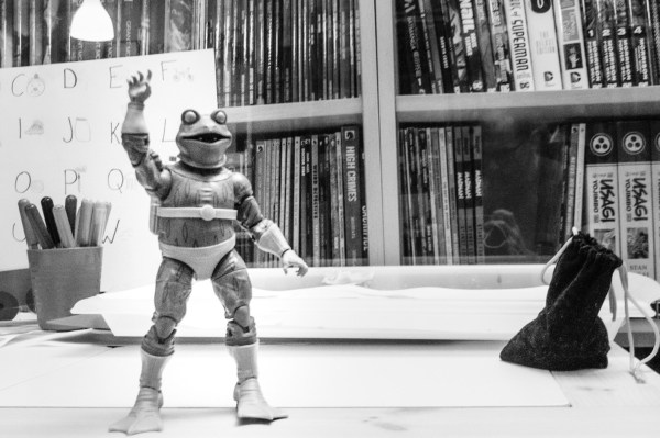 hasbro marvel legends frog man waving